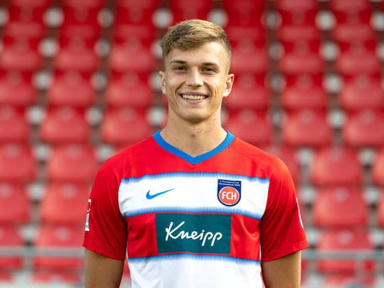 David Otto (FC Heidenheim, 10), 1. FC Heidenheim 1846, 2. Bundesliga, Portraettermin, Saison 2020 2021, 17.09.2020, DFB DFL regulations prohibit any use of photographs as image sequences and or quasi-video., 1. FC Heidenheim 1846, 2. Bundesliga, Portraettermin, Freisteller, Shooting, Saison 2020 2021, 17.09.2020 Heidenheim Copyright: xEibner-Pressefoto SaschaxWaltherx EP_swa