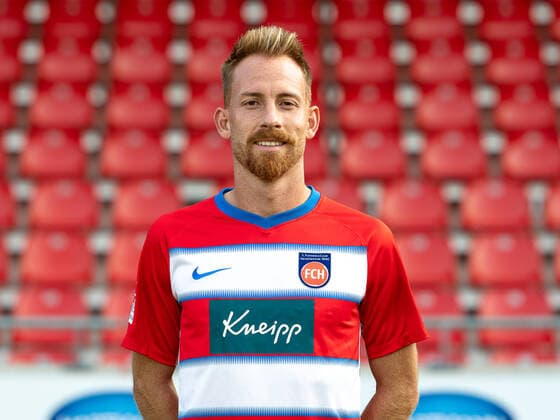 Marc Schnatterer (FC Heidenheim, 07), 1. FC Heidenheim 1846, 2. Bundesliga, Portraettermin, Saison 2020 2021, 17.09.2020, DFB DFL regulations prohibit any use of photographs as image sequences and or quasi-video., 1. FC Heidenheim 1846, 2. Bundesliga, Portraettermin, Freisteller, Shooting, Saison 2020 2021, 17.09.2020 Heidenheim Copyright: xEibner-Pressefoto SaschaxWaltherx EP_swa