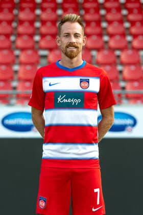 Marc Schnatterer (FC Heidenheim, 07), 1. FC Heidenheim 1846, 2. Bundesliga, Portraettermin, Saison 2020 2021, 17.09.2020, DFB DFL regulations prohibit any use of photographs as image sequences and or quasi-video., 1. FC Heidenheim 1846, 2. Bundesliga, Portraettermin, Freisteller, Shooting, Saison 2020 2021, 17.09.2020 Heidenheim Copyright: xEibner-Pressefoto SaschaxWaltherx EP_swa