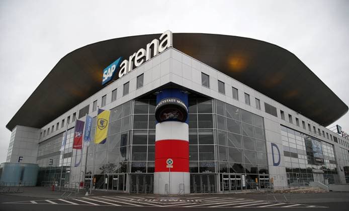 SAP Arena Mannheim, Handball Bundesliga findet derzeit ohne Zuschauer statt, Handball-Bundesliga, 4. Spieltag, Rhein Neckar Loewen - SC DHfK Leipzig, 15.10.2020, SAP Arena, Mannheim, Deutschland, zmdz, ** DFB & DFL regulations prohibit any use of photographs as image sequences and or quasi-video. ** Rhein Neckar Loewen - SC DHfK Leipzig
