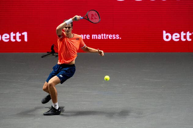 Im Hubert HURKACZ (POL), Hubert HURKACZ (POL) vs. Roberto BAUTISTA AGUT (ESP), TENNIS, bett1hulks Indoor, 16.10.2020, GER, TENNIS, ATP, Tennis Herren TOUR, bett1hulks Indoor, Hubert HURKACZ (POL) vs. Roberto BAUTISTA AGUT (ESP), 16.10.2020 KOELN Copyright: xEibnerxPressefotox xBenjaminxSOELZERx EP_BSO