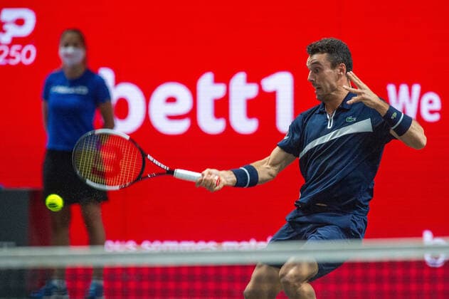 Im Roberto BAUTISTA AGUT (ESP), Hubert HURKACZ (POL) vs. Roberto BAUTISTA AGUT (ESP), TENNIS, bett1hulks Indoor, 16.10.2020, GER, TENNIS, ATP, Tennis Herren TOUR, bett1hulks Indoor, Hubert HURKACZ (POL) vs. Roberto BAUTISTA AGUT (ESP), 16.10.2020 KOELN Copyright: xEibnerxPressefotox xBenjaminxSOELZERx EP_BSO