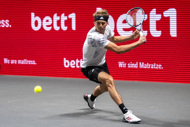 Im Alexander ZVEREV (GER), Alexander ZVEREV (GER) vs. Alejandro DAVIDOVICH FOKINA (ESP), TENNIS, bett1hulks Indoor, 1. Halbfinale, 17.10.2020, GER, TENNIS, ATP, Tennis Herren TOUR, bett1hulks Indoor, 1. Halbfinale, Alexander ZVEREV (GER) vs. Alejandro DAVIDOVICH FOKINA (ESP), 17.10.2020 KOELN Copyright: xEibnerxPressefotox xBenjaminxSOELZERx EP_BSO