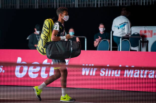 Im Felix AUGER-ALIASSIME (CAN), Alexander ZVEREV (GER) vs. Felix AUGER-ALIASSIME (CAN), TENNIS, bett1hulks Indoor, FINALE, 18.10.2020, GER, TENNIS, ATP, Tennis Herren TOUR, bett1hulks Indoor, FINALE, Alexander ZVEREV (GER) vs. Felix AUGER-ALIASSIME (CAN), 18.10.2020 KOELN Copyright: xEibnerxPressefotox xBenjaminxSOELZERx EP_BSO