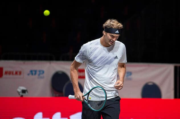 Im Alexander ZVEREV (GER), Alexander ZVEREV (GER) vs. Felix AUGER-ALIASSIME (CAN), TENNIS, bett1hulks Indoor, FINALE, 18.10.2020, GER, TENNIS, ATP, Tennis Herren TOUR, bett1hulks Indoor, FINALE, Alexander ZVEREV (GER) vs. Felix AUGER-ALIASSIME (CAN), 18.10.2020 KOELN Copyright: xEibnerxPressefotox xBenjaminxSOELZERx EP_BSO