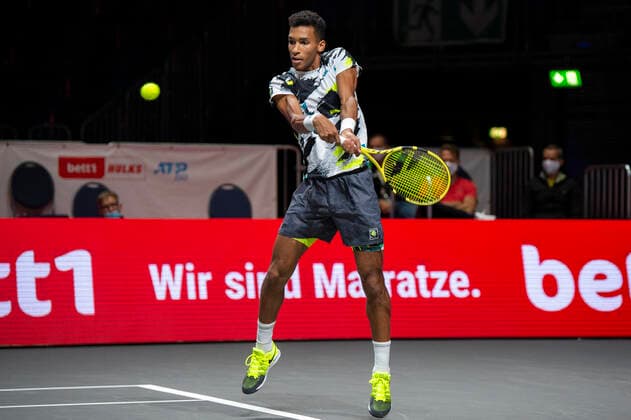 Im Felix AUGER-ALIASSIME (CAN), Alexander ZVEREV (GER) vs. Felix AUGER-ALIASSIME (CAN), TENNIS, bett1hulks Indoor, FINALE, 18.10.2020, GER, TENNIS, ATP, Tennis Herren TOUR, bett1hulks Indoor, FINALE, Alexander ZVEREV (GER) vs. Felix AUGER-ALIASSIME (CAN), 18.10.2020 KOELN Copyright: xEibnerxPressefotox xBenjaminxSOELZERx EP_BSO