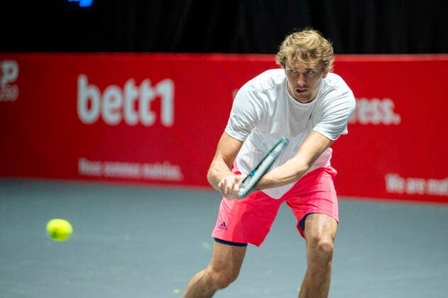 Im Alexander ZVEREV (GER), Alexander ZVEREV (GER) exklusiv vor dem Doppel-Match, TENNIS, bett1HULKS Championship, 20.10.2020, GER, TENNIS, ATP, Tennis Herren TOUR, bett1HULKS Championship, Alexander ZVEREV (GER) exklusiv vor dem Doppel-Match, 20.10.2020 KOELN Copyright: xEibnerxPressefotox xBenjaminxSOELZERx EP_BSO