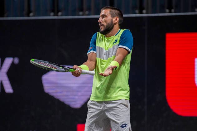 Im Damir DZUMHUR (BIH), Damir DZUMHUR (BIH) vs. Alejandro DAVIDOVICH FOKINA (ESP), TENNIS, bett1HULKS Championship, 20.10.2020, GER, TENNIS, ATP, Tennis Herren TOUR, bett1HULKS Championship, Damir DZUMHUR (BIH) vs. Alejandro DAVIDOVICH FOKINA (ESP), 20.10.2020 KOELN Copyright: xEibnerxPressefotox xBenjaminxSOELZERx EP_BSO