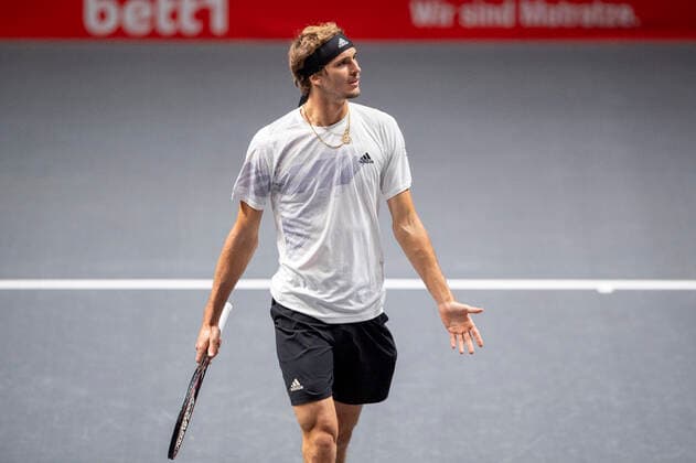 Im Alexander ZVEREV (GER) , Kevin KRAWIETZ (GER), Andreas MIES (GER) vs. Alexander ZVEREV (GER), Mischa ZVEREV (GER), TENNIS, bett1HULKS Championship, 22.10.2020, GER, TENNIS, ATP, Tennis Herren TOUR, bett1HULKS Championship, Kevin KRAWIETZ (GER), Andreas MIES (GER) vs. Alexander ZVEREV (GER), Mischa ZVEREV (GER), 22.10.2020 KOELN Copyright: xEibnerxPressefotox xBenjaminxSOELZERx EP_BSO