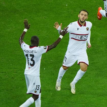 Fussball , Europa League, Saison 2020 2021, Corona Zeit, Covid-19, Bayer 04 Leverkusen vs OGC Nizza , Gruppenphase, Gruppe C, 22.10.2020, Bayarena Leverkusen , kamara hassane , amine gouiri, OGC Nizza ,