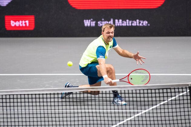 Im Kevin KRAWIETZ (GER), Andreas MIES (GER), Kevin KRAWIETZ (GER) vs. Marcus DANIELL (NZL), Philipp OSWALD (AUT), TENNIS, bett1hulks Indoor, 24.10.2020, GER, TENNIS, ATP, Tennis Herren TOUR, bett1hulks Championship, Andreas MIES (GER), Kevin KRAWIETZ (GER) vs. Marcus DANIELL (NZL), Philipp OSWALD (AUT), 24.10.2020 KOELN Copyright: xEibnerxPressefotox xBenjaminxSOELZERx EP_BSO