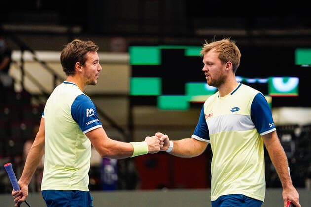 31.10.2020, Stadthalle, Wien, AUT, ATP, Tennis Herren Tour, Erste Bank Open, Doppel, Halbfinale, im Bild v. l. Andreas Mies (GER), Kevin Krawietz (GER) during the double semifinal match of Erste Bank Open Tennis Tournament at the Stadthalle in Wien, Austria on 2020 10 31.