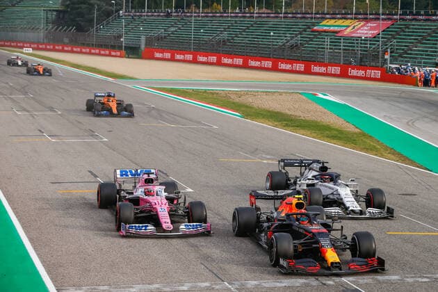 11 PEREZ Sergio (mex), Racing Point F1 RP20, 23 ALBON Alexander (tha), Aston Martin Red Bull Racing Honda RB16, 26 KVYAT Daniil (rus), Scuderia AlphaTauri Honda AT01, action during the Formula 1 Emirates Gran Premio Dell emilia Romagna 2020, Emilia Romagna Grand Prix, from October 31 to November 1, 2020 on the Autodromo Internazionale Enzo e Dino Ferrari, in Imola, Italy FORMULE 1 : Grand prix Emilie Romagne - Imola - Course - 01 11 2020 DPPI Panoramic