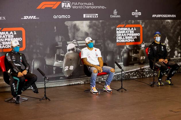 Motorsports: FIA Formula One World Championship, WM, Weltmeisterschaft 2020, Grand Prix of Emilia Romagna Motorsports: FIA Formula One World Championship 2020, Grand Prix of Emilia Romagna, 77 Valtteri Bottas (FIN, Mercedes-AMG Petronas Formula One Team), 44 Lewis Hamilton (GBR, Mercedes-AMG Petronas Formula One Team), 3 Daniel Ricciardo (AUS, Renault DP World F1 Team),