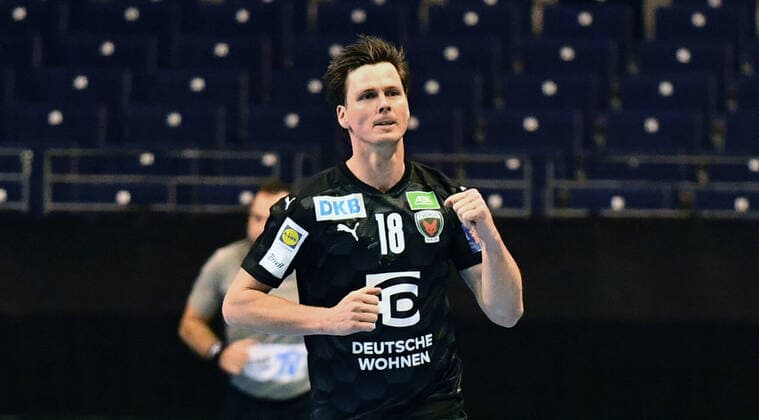 Hans Lindberg (Füchse), jubelt nach einem Tor Füchse Berlin - Dinamo Bukarest European League, EHF Cup Mens , 2020 2021, Gruppenphase, Herren, Männer, men, Handball, Deutschland, Germany, Max-Schmeling-Halle Berlin, 1.12..2020