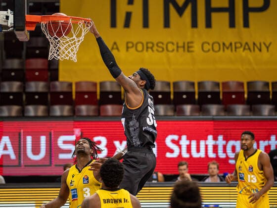 Aric Holman (Ratiopharm Ulm 35), MHP Riesen Ludwigsburg vs. Ratiopharm Ulm, Basketball, Bundesliga, 12. Spieltag, Spielzeit 20 21, 09.01.2021, MHP Riesen Ludwigsburg vs. Ratiopharm Ulm, Basketball, Bundesliga, 12. Spieltag, Spielzeit 20 21, 09.01.2021 Ludwigsburg Copyright: xEibner-Pressefoto SaschaxWaltherx EP_swa