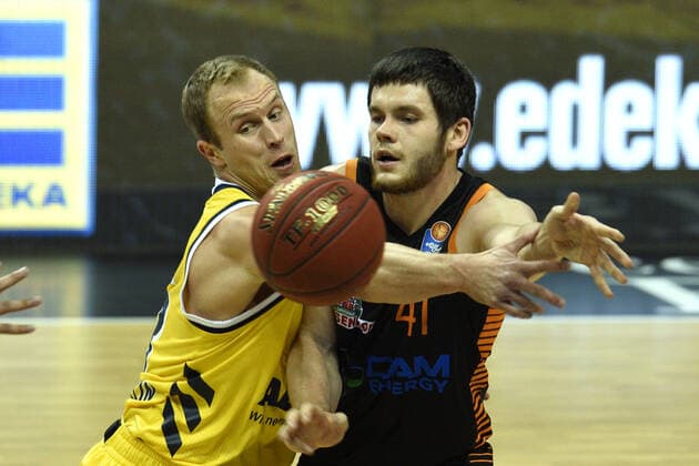 v.l. Luke Sikma - Alba, Will Vorhees - Rasta Vechta, 31.01.2021, BBL, Alba Berlin vs RASTA Vechta , in der Mercedes Benz Arena, GER, Berlin, 31.01.2021, BBL, Alba vs RASTA Vechta Berlin Copyright: xUwexKoch xEibner-Pressefotox EP_ukh