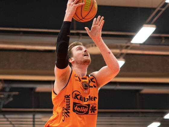 Robin Jorch (Wiha Panthers Schwenningen 25) wiha Panthers Schwenningen vs. PS Karlsruhe LIONS, Basketball, BARMER 2. BASKETBALL BUNDESLIGA, 22. Spieltag 2020 2021, 20.02.2021, wiha Panthers Schwenningen vs. PS Karlsruhe LIONS, Basketball, BARMER 2. BASKETBALL BUNDESLIGA, 22. Spieltag 2020 2021, 20.02.2021, Villingen-Schwenningen Copyright: xMiclasxHaasis Eibner-Pressefotox EP_mhs