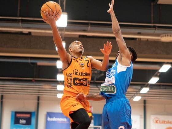 Chris Frazier (Wiha Panthers Schwenningen 2) wiha Panthers Schwenningen vs. PS Karlsruhe LIONS, Basketball, BARMER 2. BASKETBALL BUNDESLIGA, 22. Spieltag 2020 2021, 20.02.2021, wiha Panthers Schwenningen vs. PS Karlsruhe LIONS, Basketball, BARMER 2. BASKETBALL BUNDESLIGA, 22. Spieltag 2020 2021, 20.02.2021, Villingen-Schwenningen Copyright: xMiclasxHaasis Eibner-Pressefotox EP_mhs