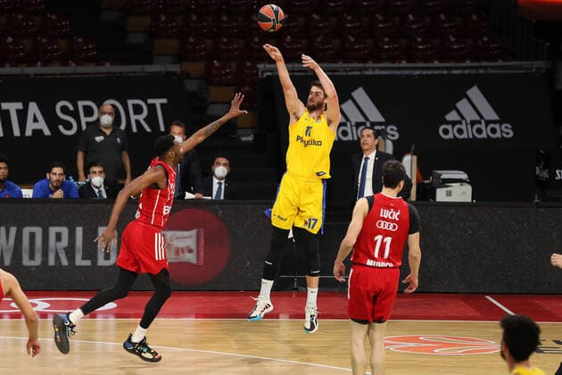 Dragan Bender (Tel Aviv) FC Bayern Basketball vs. Maccabi Playtika Tel Aviv, Basketball, EuroLeague, 26.Spieltag, 2020 2021, 25.02.2021, FC Bayern Basketball vs. Maccabi Playtika Tel Aviv, Basketball, EuroLeague, 26.Spieltag, 2020 2021, 25.02.2021, Muenchen Copyright: xMarcelxEngelbrechtx Eibner-Pressefotox EP_met