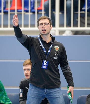 Trainer Jaron SIEWERT (B) Gestik, Geste, Handball 1. Bundesliga, 20. Spieltag, TUSEM Essen (E) - Fuechse Berlin (B) 23:24, am 07.03.2021 in E s s e n Deutschland Â