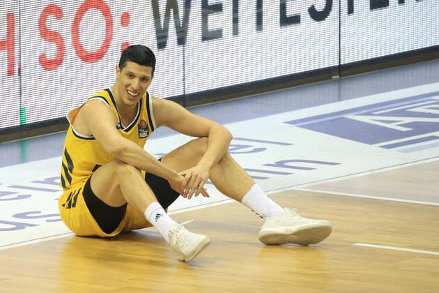 Sport Themen der Woche KW10 Sport Bilder des Tages DEU, GER, 1.BBL, ALBA vs. OLdenburg, 09.03.2021, Mercedes-Benz-Arena, Berlin, DEU, GER, 1.BBL, ALBA vs. OLdenburg, im Bild Simone Fontecchio (ALBA Berlin 20)