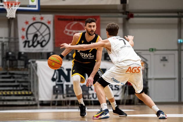 Besnik Bekteshi (7, Tigers Tuebingen ) Christian Feneberg (7, Nuernberg Falcons BC NBC ), Nuernberg Falcons BC vs. Tigers Tuebingen, Basketball, Pro A, 17.03.2021, Nuernberg Falcons BC vs. Tigers Tuebingen, Basketball, Pro A, 17.03.2021 Nuernberg Copyright: xThomasxHahnx xEibner-Pressefotox EP_FAL