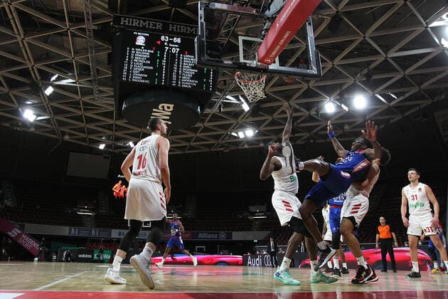 Bryant Dunston (Istanbul) GER, FC Bayern Basketball vs. Anadolu Efes Istanbul, Basketball, EuroLeague, 30. Spieltag, Saison 2020 2021, 19.03.2021, GER, FC Bayern Basketball vs. Anadolu Efes Istanbul, Basketball, EuroLeague, 30. Spieltag, Saison 2020 2021, 19.03.2021, Muenchen Copyright: xEIBNER MarcelxEngelbrechtx EP_EER