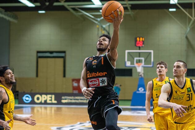 Nate Britt (Wiha Panthers, 1)¨¨¨Tigers Tübingen vs. Wiha Panthers , 2. Basketball, Bundesliga, Pro A, Barmer 2 Basketball, Spieltag 7, Spielzeit 2020 2021, 20.03.2021, ¨¨ Tigers Tübingen - wiha Panthers, Basketball, 2. Bundesliga, Barmer 2 Basketball, Spieltag 7, Spielzeit 2020 2021, 20.01.2021 Rottenburg am Neckar Copyright: xNinaxSander xEibnerxPressefotoxIx EP_NSR