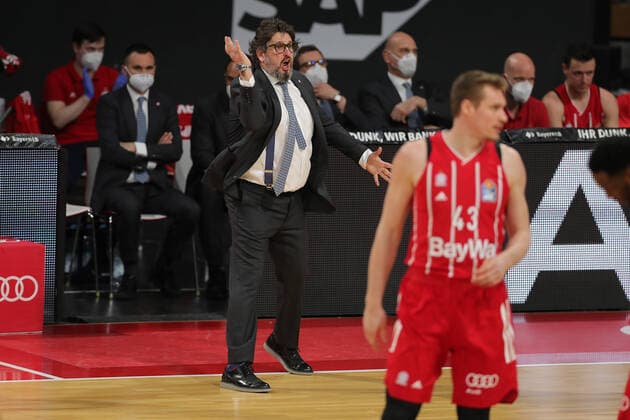 Cheftrainer Andrea Trinchieri (Muenchen) GER, FC Bayern Basketball vs. medi bayreuth, Basketball, easy Credit BBL, Saison 2020 2021, 06.04.2021, GER, FC Bayern Basketball vs. medi bayreuth, Basketball, easy Credit BBL, Saison 2020 2021, 06.04.2021, Muenchen Copyright: xEIBNER MarcelxEngelbrechtx EP_EER