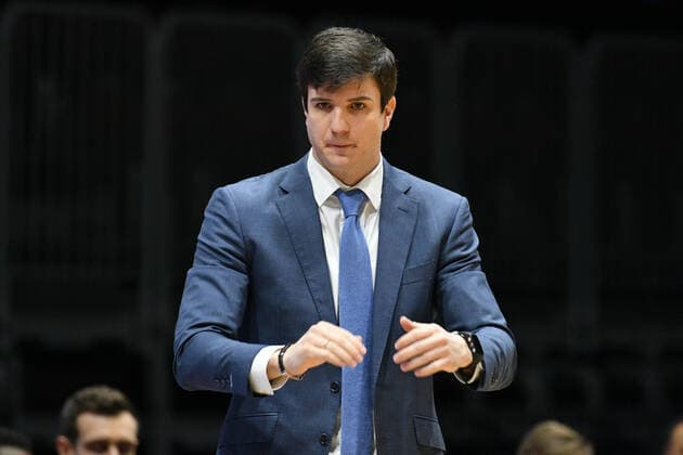 Pedro Calles (Trainer, Head Coach, Hamburg Towers), Niners Chemnitz vs. Hamburg Towers, 19.04.2021, easycredit Basketball Bundesliga, GER, Saison 2020 21 Niners Chemnitz vs. Hamburg Towers, 19.04.2021, easycredit Basketball Bundesliga, GER, Saison 2020 21 Chemnitz Copyright: xBertxHarzer xEibner-xPressefotox