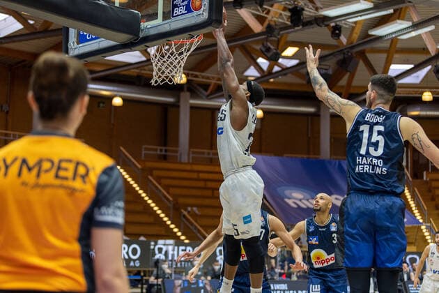 Terry Allen (Hamburg Towers, 25) HAKRO Merlins Crailsheim vs. Hamburg Towers, Basketball, Bundesliga, easy credit BBL, Spieltag 32, Spielzeit 2020 2021, 02.05.2021, ¨¨ HAKRO Merlins Crailsheim vs. Hamburg Towers, Basketball, Bundesliga, easy credit BBL, Spieltag 32, Spielzeit 2020 2021, 02.05.2021 Ilshofen Copyright: xNinaxSander xEibnerxPressefotoxIx EP_NSR
