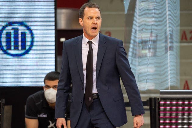 Igor Jovovic (Telekom Baskets Bonn, HeadCoach), MHP Riesen Ludwigsburg vs. Telekom Baskets Bonn, Basketball, Bundesliga, easycredit BBL, 32. Spieltag, Spielzeit 2020 2021, 02.05.2021, MHP Riesen Ludwigsburg vs. Telekom Baskets Bonn, Basketball, Bundesliga, easycredit BBL, 32. Spieltag, Spielzeit 2020 2021, 02.05.2021 Ludwigsburg Copyright: xEibner-Pressefoto SaschaxWaltherx EP_SWA