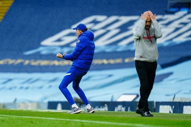 Sport Bilder des Tages Mandatory Credit: Photo by Javier Garcia BPI Shutterstock (11893130cz) Chelsea Manager Thomas Tuchel celebrates the winning goal scored by Marcos Alonso of Chelsea as Manchester City Manager Pep Guardiola reacts in despair on the sideline Manchester City v Chelsea, Premier League, Football, The Etihad Stadium, Manchester, UK - 08 May 2021 EDITORIAL USE ONLY No use with unauthorised audio, video, data, fixture lists, club league logos or live services. Online in-match use limited to 120 images, no video emulation. No use in betting, games or single club league player publications. Manchester City v Chelsea, Premier League, Football, The Etihad Stadium, Manchester, UK - 08 May 2021 EDITORIAL USE ONLY No use with unauthorised audio, video, data, fixture lists, club league logos or live services. Online in-match use limited to 120 images, no video emulation. No use in betting, games or single club league player publications. Copyright: xJavierxGarcia BPI Shutterstockx 11893130cz