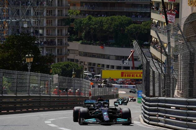FORMULA 1 GRAND PRIX DE MONACO 2021, 20. - 23.05.2021 23.05.2021, Monaco Circuit, Monte Carlo, FORMULA 1 GRAND PRIX DE MONACO 2021, 20. - 23.05.2021 , im Bild Rennstart: Max Verstappen (NEL 33), Red Bull Racing Honda, Valtteri Bottas (FIN 77), Mercedes-AMG Petronas Formula One Team, Carlos Sainz Jr. (ESP 55), Scuderia Ferrari Mission Winnow, Lando Norris (GBR 4), McLaren F1 Team, Pierre Gasly (FRA 10), Scuderia AlphaTauri Honda, Lewis Hamilton (GBR 44), Mercedes-AMG Petronas Formula One Team, Sebastian Vettel (DEU 5), Aston Martin Cognizant Formula One Team