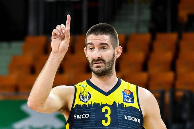 GER, BBL, Play-offs, ratiopharm ulm vs EWE Baskets Oldenburg 24.05.2021, ratiopharm arena, Neu-Ulm, GER, BBL, Play-offs, ratiopharm ulm vs EWE Baskets Oldenburg, im Bild Braydon Hobbs (Oldenburg, 3)