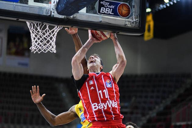 Vladimir Lucic (FC Bayern Muenchen Basketball) am Korb, GER, MHP Riesen Ludwigsburg vs. FC Bayern Muenchen, 31.05.2021, Play Off Halbfinale Spiel 2, easycredit Basketball Bundesliga, Spielzeit 2020 2021. GER, MHP Riesen Ludwigsburg vs. FC Bayern Muenchen, 31.05.2021, Play Off Halbfinale Spiel 2, easycredit Basketball Bundesliga, Spielzeit 2020 2021 Ludwigsburg Copyright: xEibnerxPressefoto MichaelxMemmlerx EP_MMR