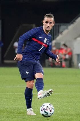 Mandatory Credit: Photo by Dave Winter BPI Shutterstock (12001941gn) Antoine Griezmann of France France v Wales, International Friendly, Länderspiel, Nationalmannschaft Football, Allianz Riviera, Nice, France - 02 June 2021 EDITORIAL USE ONLY No use with unauthorised audio, video, data, fixture lists, club league logos or live services. Online in-match use limited to 120 images, no video emulation. No use in betting, games or single club league player publications. France v Wales, International Friendly, Football, Allianz Riviera, Nice, France - 02 June 2021 EDITORIAL USE ONLY No use with unauthorised audio, video, data, fixture lists, club league logos or live services. Online in-match use limited to 120 images, no video emulation. No use in betting, games or single club league player publications. Copyright: xDavexWinter BPI Shutterstockx 12001941gn