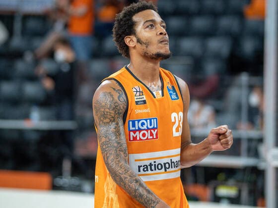 Tief enttaeuscht, Troy Caupain (Ratiopharm Ulm 23), Ratiopharm Ulm vs. Alba Berlin, Basketball, Playoffs, Spiel 4, Spielzeit 2020 2021, 05.06.2021, Ratiopharm Ulm vs. Alba Berlin, Basketball, Playoffs, Spiel 4, Spielzeit 2020 2021, 05.06.2021 Neu-Ulm Copyright: xEibner-Pressefoto SaschaxWaltherx EP_EER