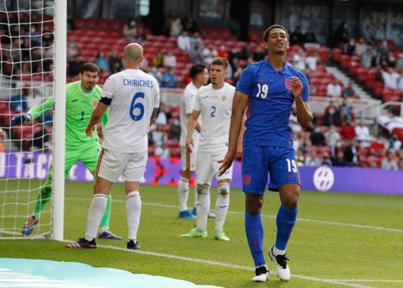 Middlesbrough, England, 6th June 2021. Jude Bellingham of England reacts to missing a chance during the International Friendly, Länderspiel, Nationalmannschaft match at the Riverside Stadium, Middlesbrough. Picture credit should read: Darren Staples Sportimage EDITORIAL USE ONLY. No use with unauthorised audio, video, data, fixture lists, club league logos or live services. Online in-match use limited to 120 images, no video emulation. No use in betting, games or single club league player publications. SPI-1079-0063