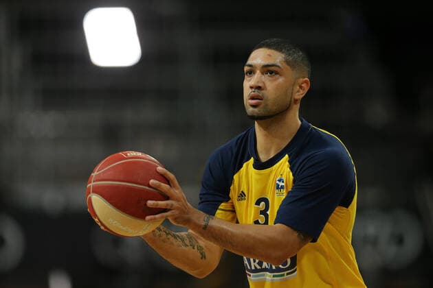 Peyton Siva (Berlin) waehrend dem aufwaermen GER, FC Bayern Basketball vs. Alba Berlin, Basketball, 1.Bundesliga, Playoffs 2020 2021, Finale Spiel 3, 12.06.2021, GER, FC Bayern Basketball vs. Alba Berlin, Basketball, 1.Bundesliga, Playoffs 2020 2021, Finale Spiel 3, 12.06.2021, Muenchen Copyright: xEIBNER MarcelxEngelbrechtx EP_EER