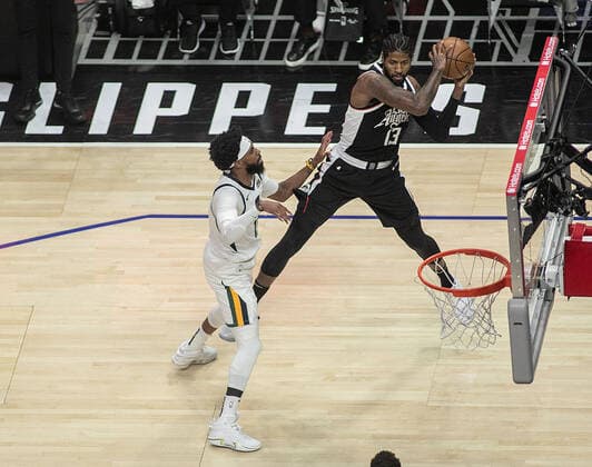 June 18, 2021, Los Angeles, California, USA: Mike Conley 10 of the Utah Jazz defends against Paul George 13 of the Los Angeles Clippers during for Round 2, Game 6 of the 2021 NBA, Basketball Herren, USA Playoffs on Friday June 18, 2021, at the Staples Center in Los Angeles, California. PI. Los Angeles USA - ZUMAp124 20210618_zaa_p124_004 Copyright: xPHILLIPxKIMx