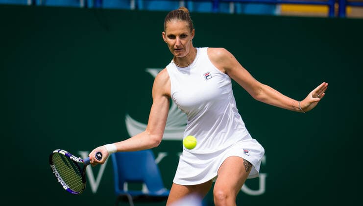 Mandatory Credit: Photo by Rob Prange Shutterstock (12163992bc) Karolina Pliskova of the Czech Republic in action during her first round match at the 2021 Viking International WTA, Tennis Damen 500 tennis tournament Viking International Championships, Day Four, Tennis, Eastbourne, East Sussex, UK - 22 June 2021 EDITORIAL USE ONLY No use with unauthorised audio, video, data, fixture lists, club league logos or live services. Online in-match use limited to 120 images, no video emulation. No use in betting, games or single club league player publications. Viking International Championships, Day Four, Tennis, Eastbourne, East Sussex, UK - 22 June 2021 EDITORIAL USE ONLY No use with unauthorised audio, video, data, fixture lists, club league logos or live services. Online in-match use limited to 120 images, no video emulation. No use in betting, games or single club league player publications. Copyright: xRobxPrange Shutterstockx 12163992bc