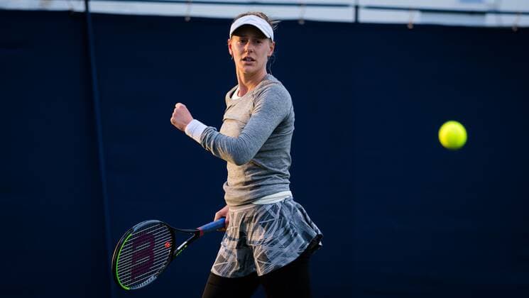 Mandatory Credit: Photo by Rob Prange Shutterstock (12163992fj) iIAlison Riske of the United States in action during the first round at the 2021 Viking International WTA, Tennis Damen 500 tennis tournament Viking International Championships, Day Four, Tennis, Eastbourne, East Sussex, UK - 22 June 2021 EDITORIAL USE ONLY No use with unauthorised audio, video, data, fixture lists, club league logos or live services. Online in-match use limited to 120 images, no video emulation. No use in betting, games or single club league player publications. Viking International Championships, Day Four, Tennis, Eastbourne, East Sussex, UK - 22 June 2021 EDITORIAL USE ONLY No use with unauthorised audio, video, data, fixture lists, club league logos or live services. Online in-match use limited to 120 images, no video emulation. No use in betting, games or single club league player publications. Copyright: xRobxPrange Shutterstockx 12163992fj
