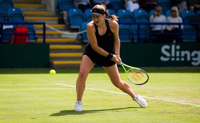 Mandatory Credit: Photo by Rob Prange Shutterstock (12165838l) Jelena Ostapenko of Latvia in action during the second round at the 2021 Viking International WTA, Tennis Damen 500 tennis tournament Viking International Championships, Day Five, Tennis, Eastbourne, East Sussex, UK - 23 June 2021 Viking International Championships, Day Five, Tennis, Eastbourne, East Sussex, UK - 23 June 2021 Copyright: xRobxPrange Shutterstockx 12165838l