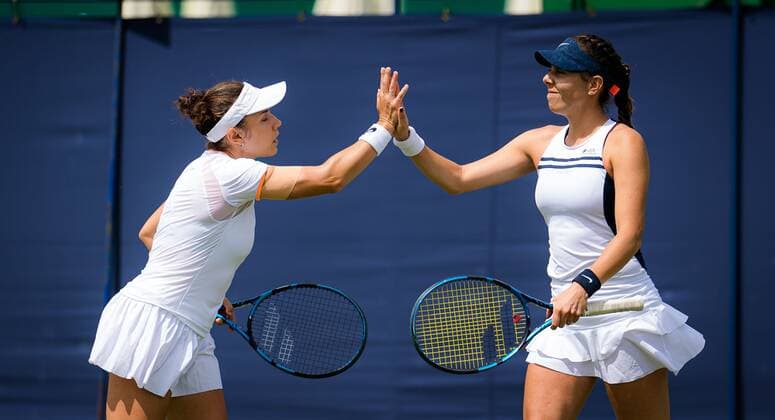 Mandatory Credit: Photo by Rob Prange Shutterstock (12165838aq) Giuliana Olmos of Mexico & Sharon Fichman of Canada playing doubles at the 2021 Viking International WTA, Tennis Damen 500 tennis tournament Viking International Championships, Day Five, Tennis, Eastbourne, East Sussex, UK - 23 June 2021 Viking International Championships, Day Five, Tennis, Eastbourne, East Sussex, UK - 23 June 2021 Copyright: xRobxPrange Shutterstockx 12165838aq