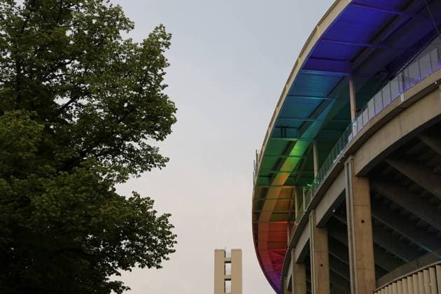 23.06.2021, xcex, GER, Frankfurt am Main, Deutsche Bank Park, Fussball, Bundesliga, als Zeichen der Solidaritaet fuer die LGBT Community erstrahlt der Deutsche Bank Park in Regenbogen-Farben, Homosexualitaet, Transsexualitaet, bunt, UEFA, Regenbogenfarben, Freiheit, Symbolbild DFL regulations prohibit any use of photographs as image sequences and or quasi-video