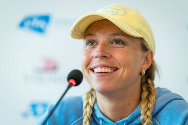 Mandatory Credit: Photo by Rob Prange Shutterstock (12167449bc) Anett Kontaveit of Estonia talks to the media after her quarter-final match at the 2021 Viking International WTA, Tennis Damen 500 tennis tournament Viking International Championships, Day Six, Tennis, Eastbourne, East Sussex, UK - 24 June 2021 Viking International Championships, Day Six, Tennis, Eastbourne, East Sussex, UK - 24 June 2021 Copyright: xRobxPrange Shutterstockx 12167449bc