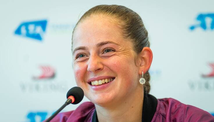 Mandatory Credit: Photo by Rob Prange Shutterstock (12167449bs) Jelena Ostapenko of Latvia talks to the media after her quarter-final match at the 2021 Viking International WTA, Tennis Damen 500 tennis tournament Viking International Championships, Day Six, Tennis, Eastbourne, East Sussex, UK - 24 June 2021 Viking International Championships, Day Six, Tennis, Eastbourne, East Sussex, UK - 24 June 2021 Copyright: xRobxPrange Shutterstockx 12167449bs