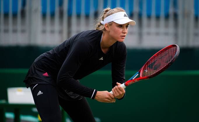 Mandatory Credit: Photo by Rob Prange Shutterstock (12167449cu) Elena Rybakina of Kazakhstan in action during the quarter-finals at the 2021 Viking International WTA, Tennis Damen 500 tennis tournament Viking International Championships, Day Six, Tennis, Eastbourne, East Sussex, UK - 24 June 2021 Viking International Championships, Day Six, Tennis, Eastbourne, East Sussex, UK - 24 June 2021 Copyright: xRobxPrange Shutterstockx 12167449cu
